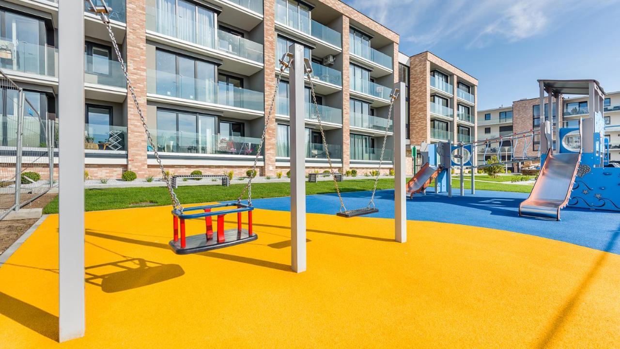 Apartament Modern Z 1 Sypialnia 2 F Perlowa Przystan - Holiday City Apartment Kolobrzeg Exterior photo